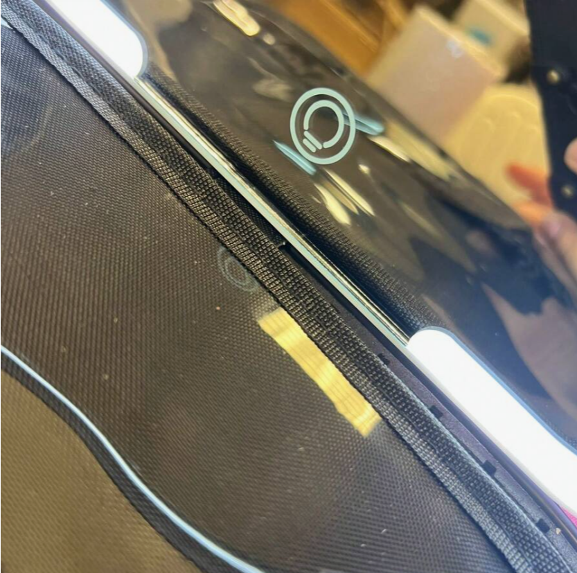 Bolsa de Maquillaje Portátil con Espejo y Luz LED